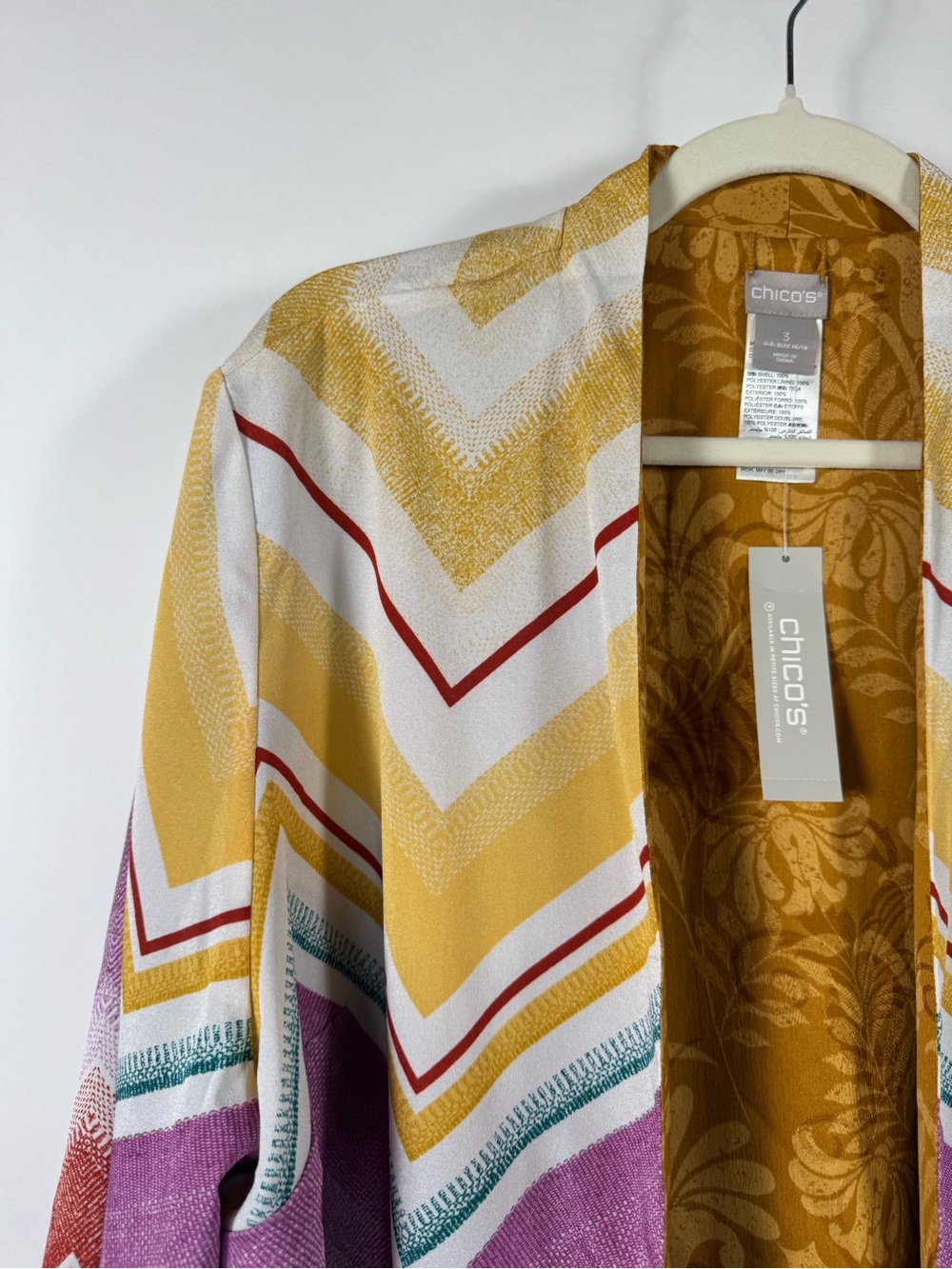 Chico's NWT Reversable Kimono Jacket Size 3 Chevron Vibrant Layering Flowy Boho - Picture 3 of 12